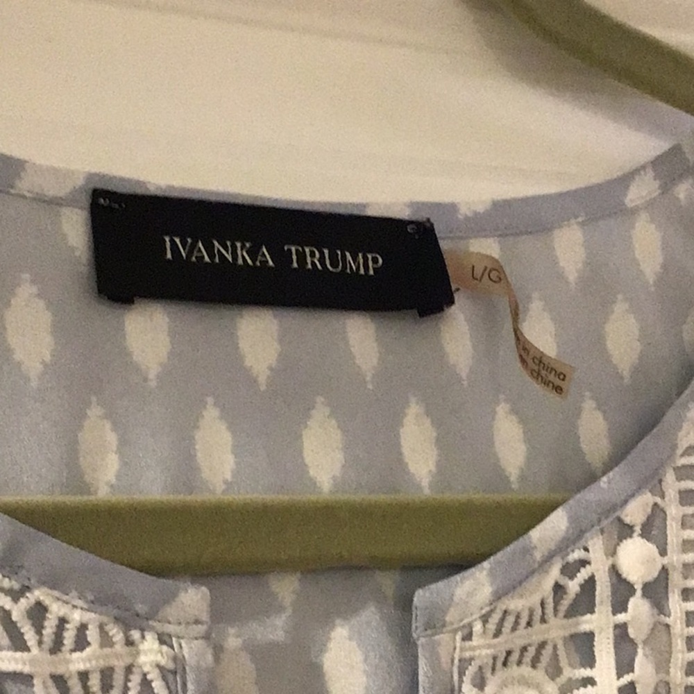Ivanka Tump Light Blue and White Lace Front Blouse Size L - Picture 2 of 7